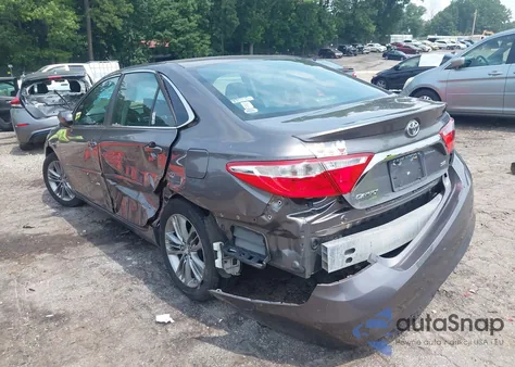 2017 Toyota Camry Se z USA, uszkodzony, nr VIN 4T1BF1FK7HU272227